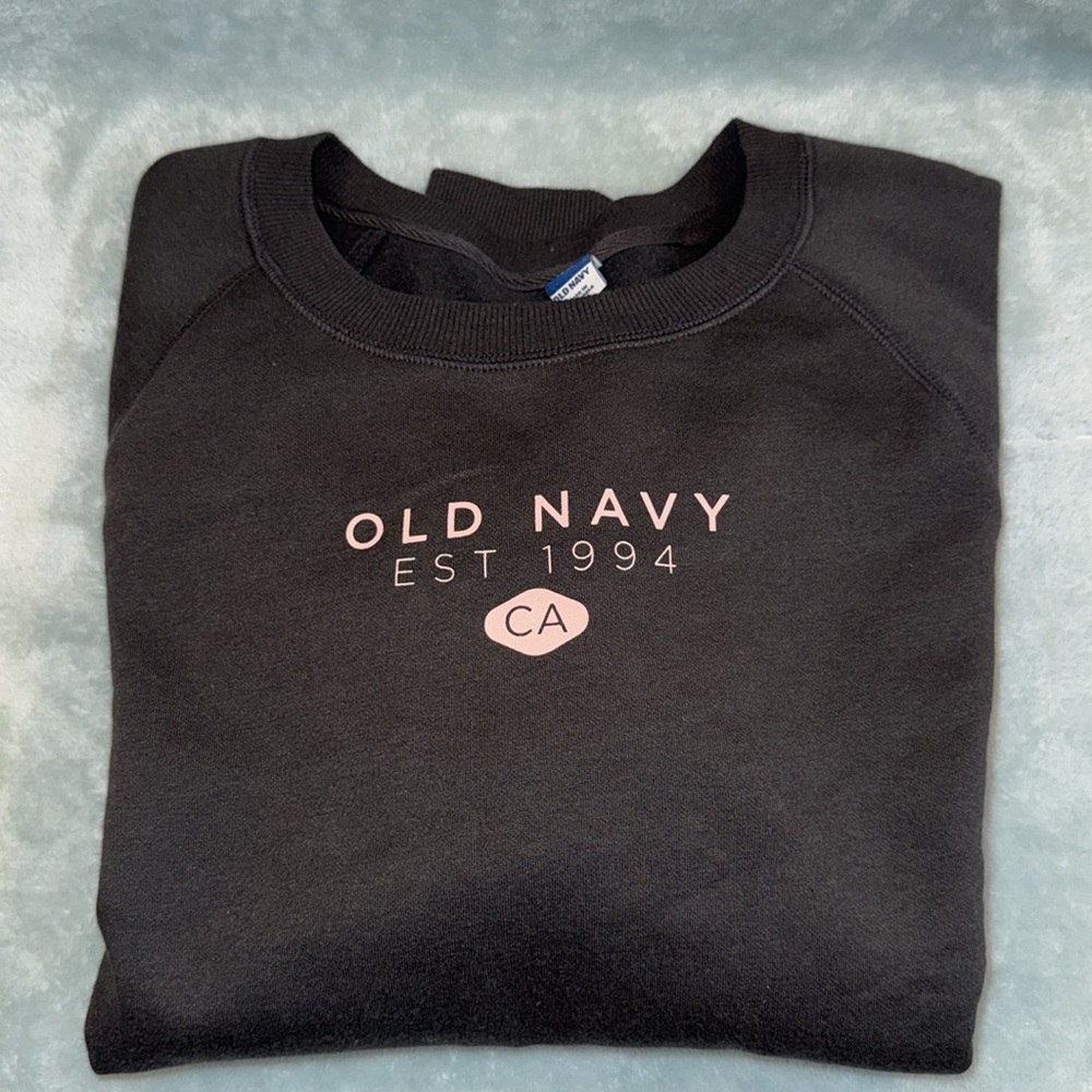 Old Navy Women’s Sweatshirt